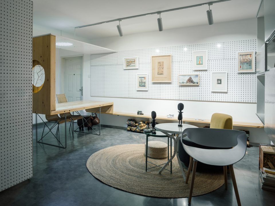 A Museum Home in Huajiadi China by Wang Chong Wonder Architects