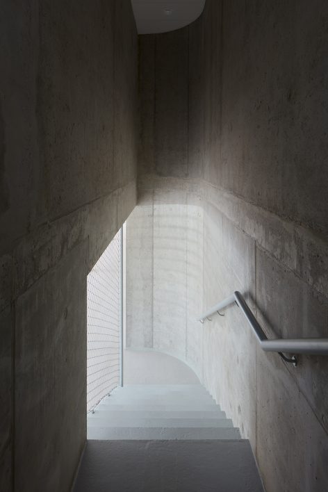 dolni brezany sports hall by sporadical
