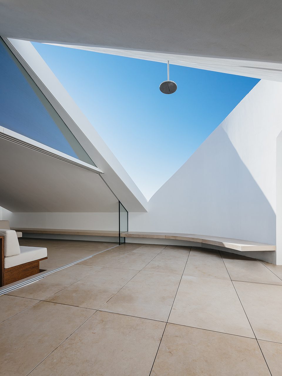 Redondo Coimbra by BRANCO DEL RIO ARQUITECTOS