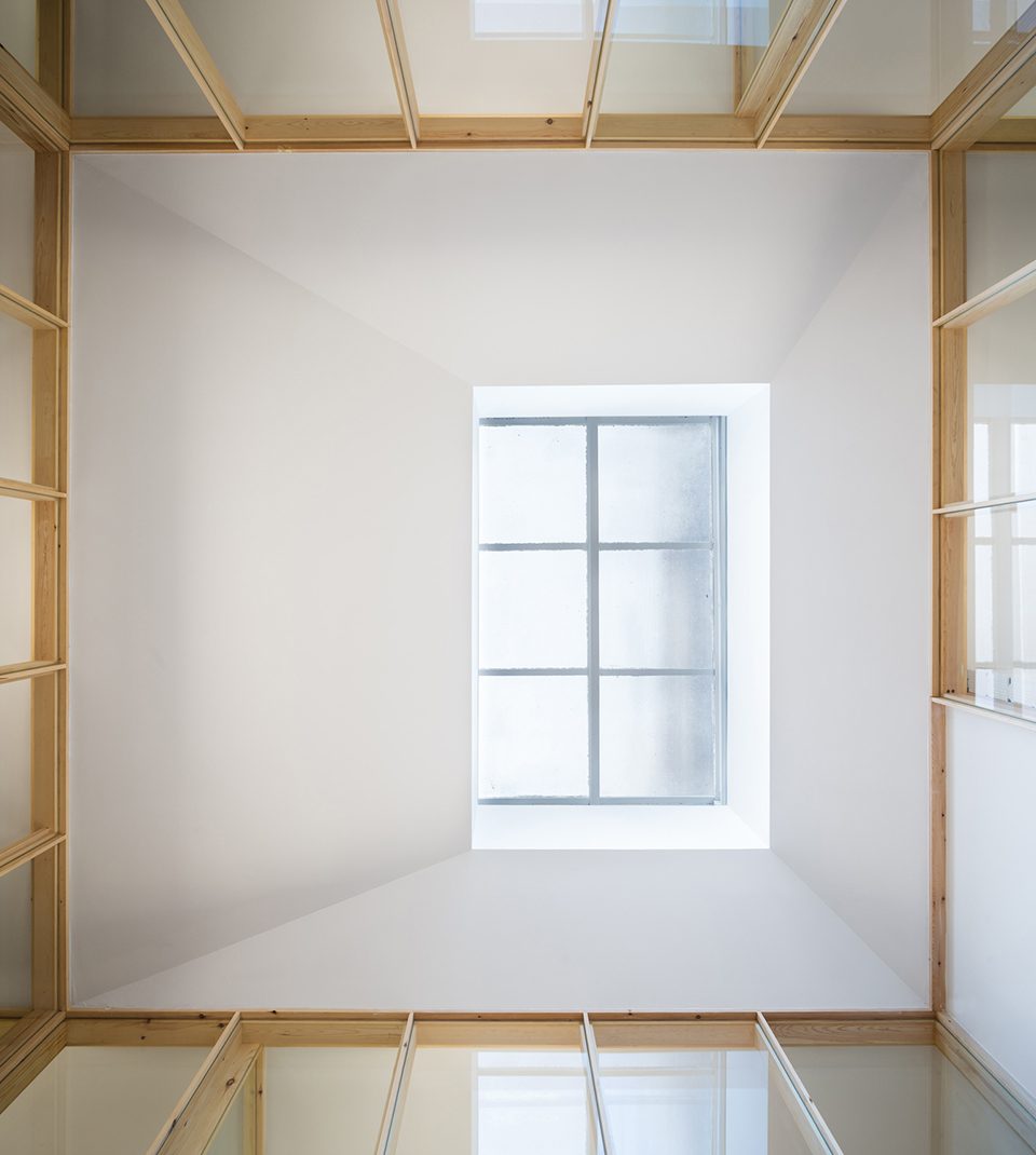 Therapeutic Center in Terrassa by estudi08014