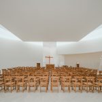Saint-Jacques-de-la-Lande教堂，法国雷恩 / Álvaro Siza Vieira
