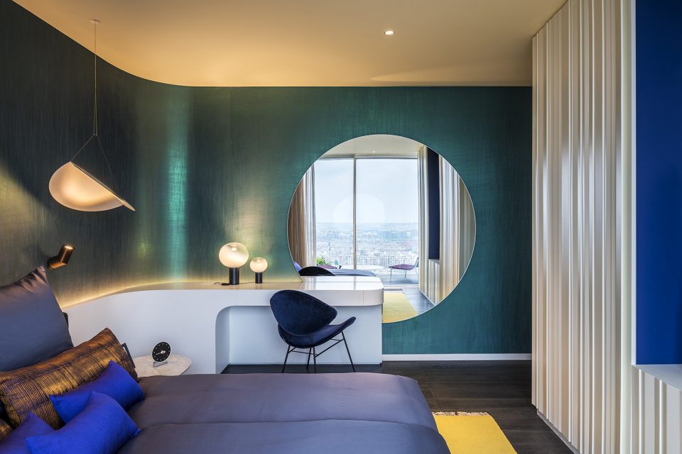 Show apartment Chromatic Spaces by Ippolito Fleitz Group