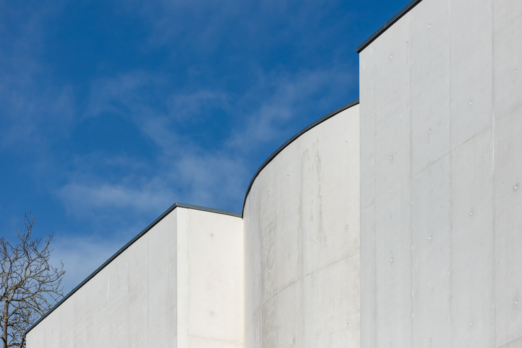 The church of SaintJacquesdelaLande by Álvaro Siza Vieira 谷德设计网