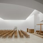 Saint-Jacques-de-la-Lande教堂，法国雷恩 / Álvaro Siza Vieira