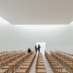 Saint-Jacques-de-la-Lande教堂，法国雷恩 / Álvaro Siza Vieira