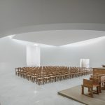 Saint-Jacques-de-la-Lande教堂，法国雷恩 / Álvaro Siza Vieira