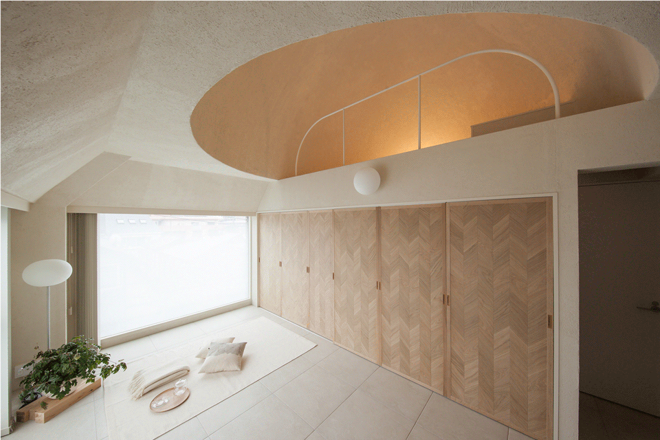 Shibuya Apartment 402 by Hiroyuki Ogawa Architects Inc