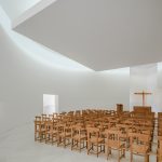 Saint-Jacques-de-la-Lande教堂，法国雷恩 / Álvaro Siza Vieira