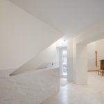 Saint-Jacques-de-la-Lande教堂，法国雷恩 / Álvaro Siza Vieira