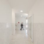 Saint-Jacques-de-la-Lande教堂，法国雷恩 / Álvaro Siza Vieira