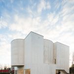 Saint-Jacques-de-la-Lande教堂，法国雷恩 / Álvaro Siza Vieira