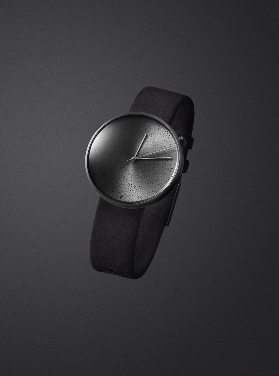 NOMAD dark 002 HIRES mist watch note design studio