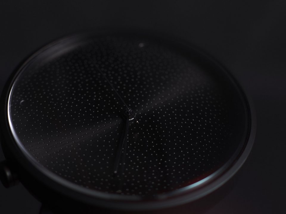 NOMAD dark 004 HIRES mist watch note design studio