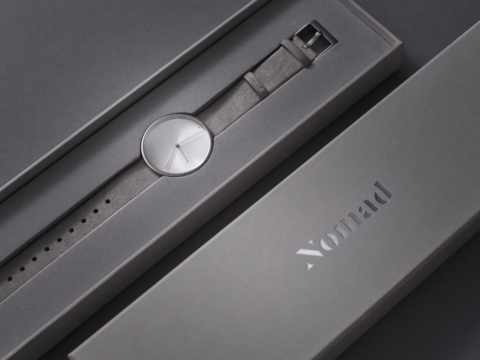 packshot HIRES mist watch note design studio