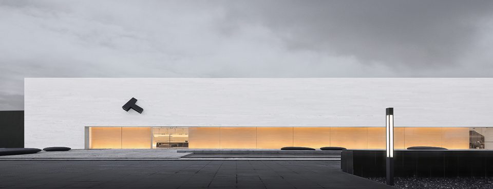 SKY EXHIBITION HALL by DOMANI