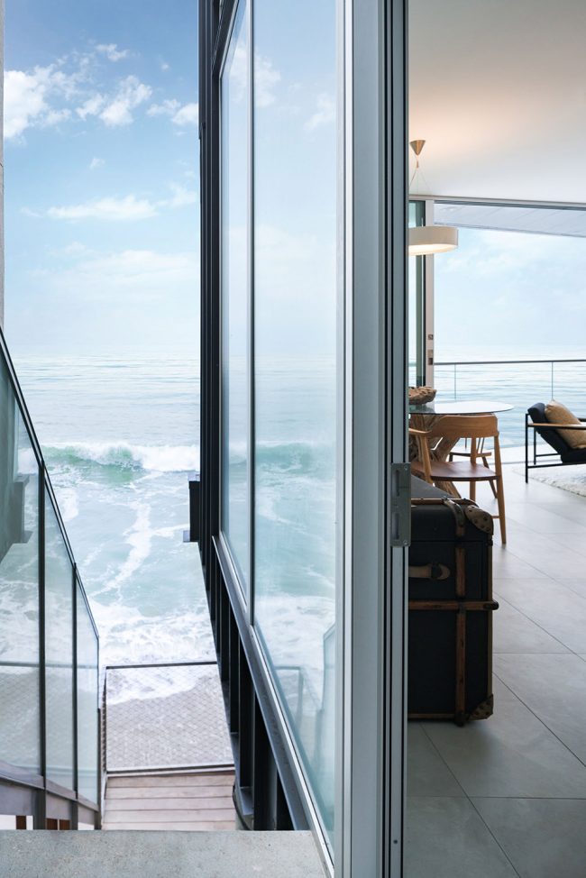 House Noir Malibu United States by Lorcan OHerlihy Architects
