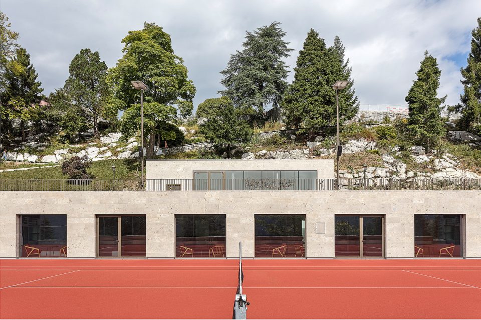 Tennis Event Hall by RÜSSLI ARCHITEKTEN AG