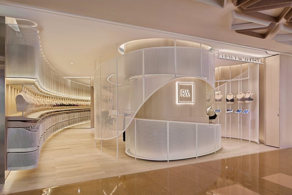 for Regina Miracle Hong Kong City Plaza Store by LUKSTUDIO