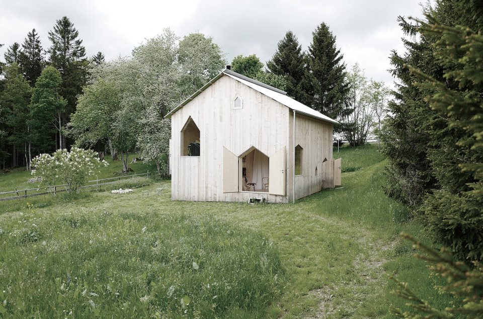 Chalet in Brot Plamboz by frundgallina