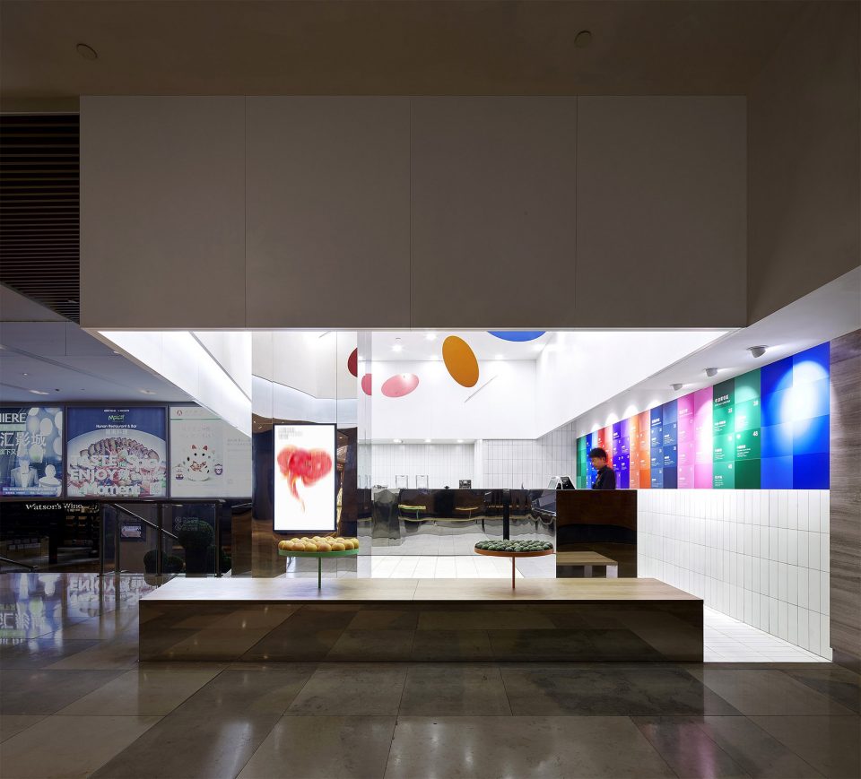 ORIGINALFRESH Jing’an Kerry Center Shanghai by Drawing Architecture Studio
