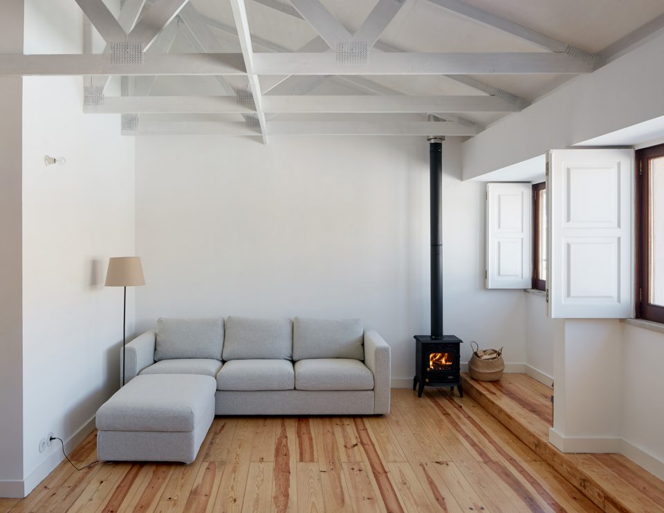 Dom Vasco apartment renovation by Arriba
