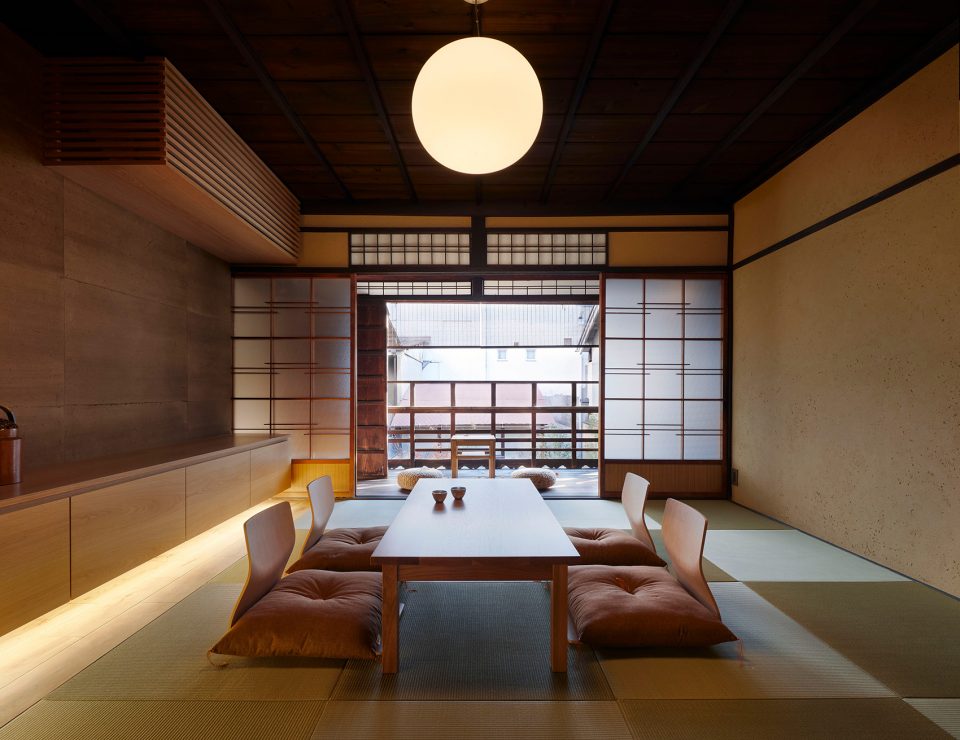Guest House in Kyoto by B.L.U.E. Architecture Studio