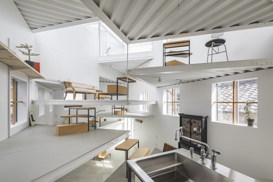 House in Miyamoto by Tato Architects