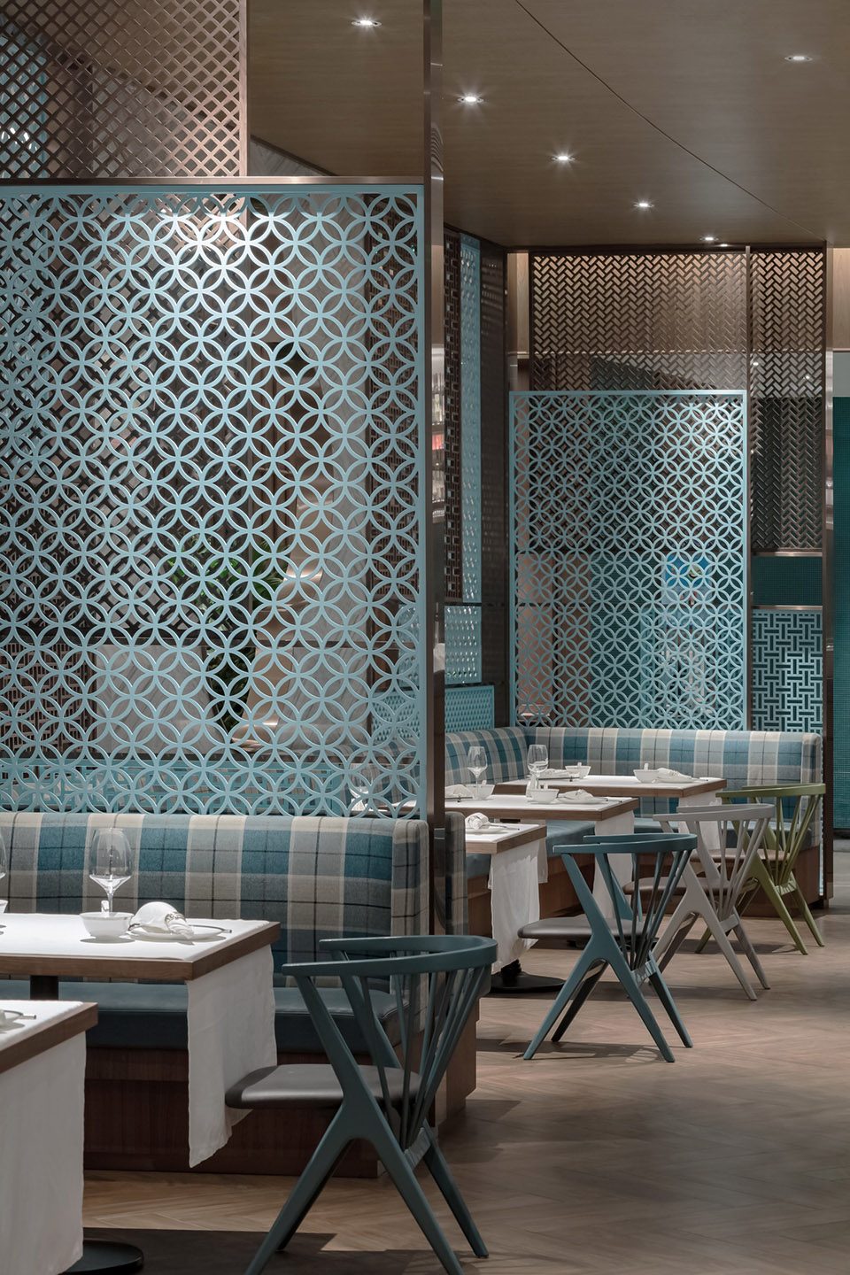 Huayue Court by Golucci International Design