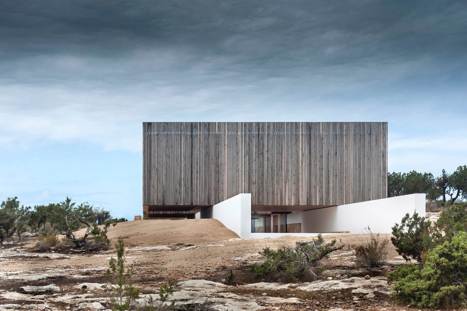 Private House in Formentera Island by Marià Castelló Martínez