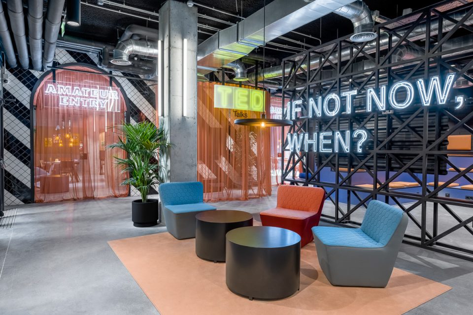 The Student Hotel Campus Barcelona by Masquespacio