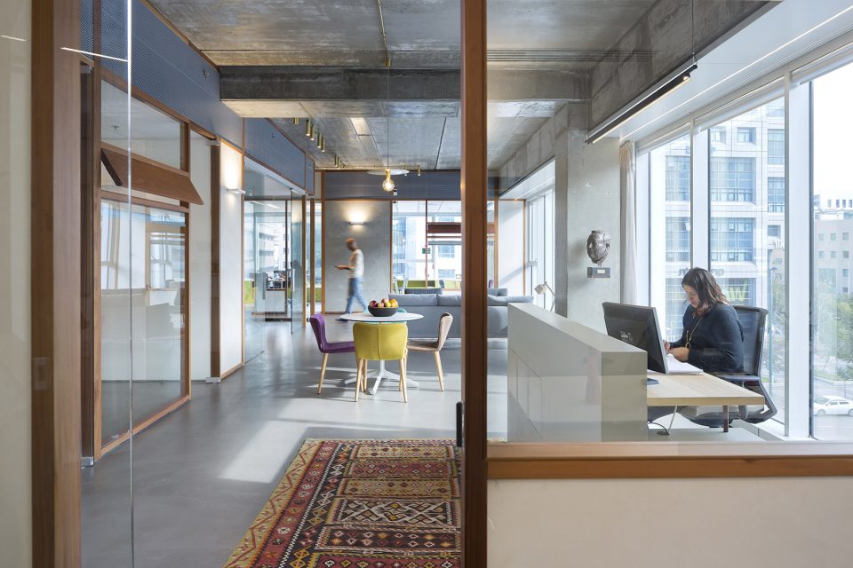 Lautman fund offices Tel Aviv Israel by Architect Raphael Cohen Architect Zach Ronen