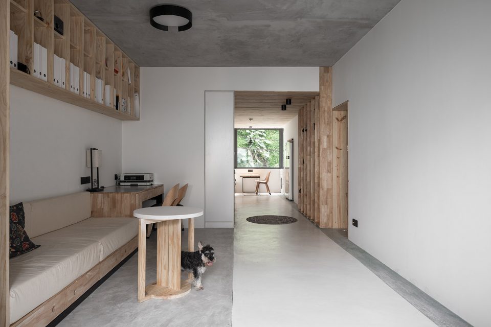 Shuanggang Road Apartment Renovation China by Xue Jin 960x640