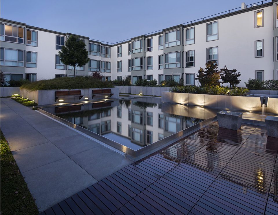 2017 ASLA RESIDENTIAL DESIGN HONOR AWARD Northpoint Apartments by JETT Landscape Architecture Design