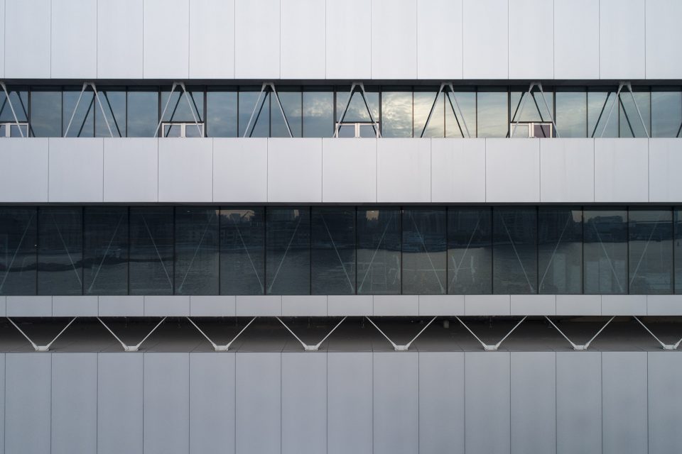 Modern Art Museum and its ancillary facilities by Atelier Deshaus Tongji Architectural Design Group Co. Ltd.