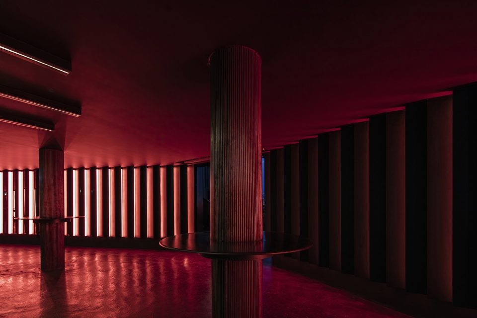 red manera skybar nightclub le sushi bar lounge by tsakhi