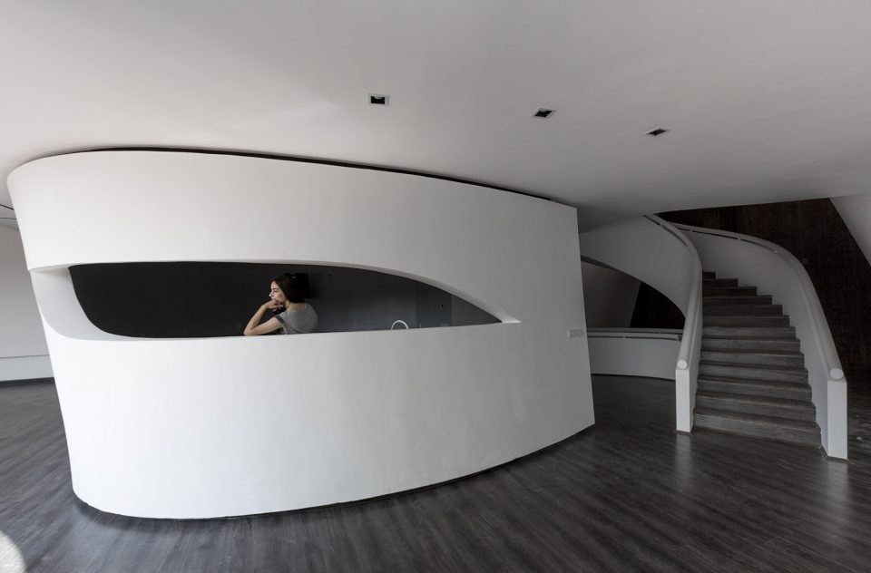 Villa for Younger Brother Lavasan Iran by Nextoffice Alireza Taghaboni