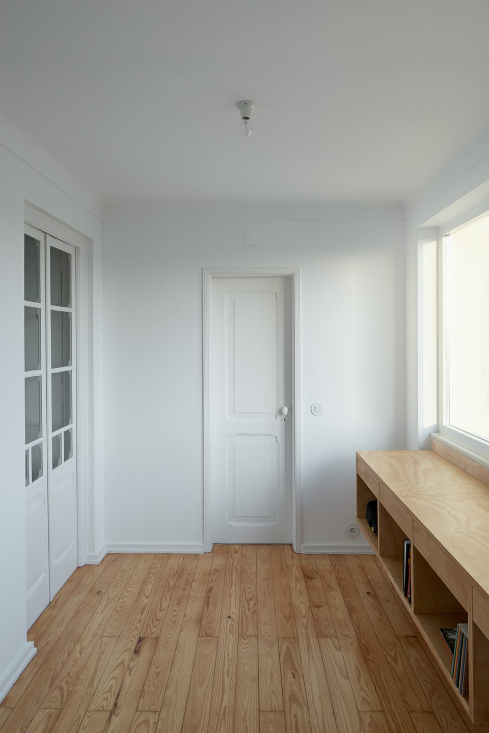 Dom Vasco apartment renovation by Arriba