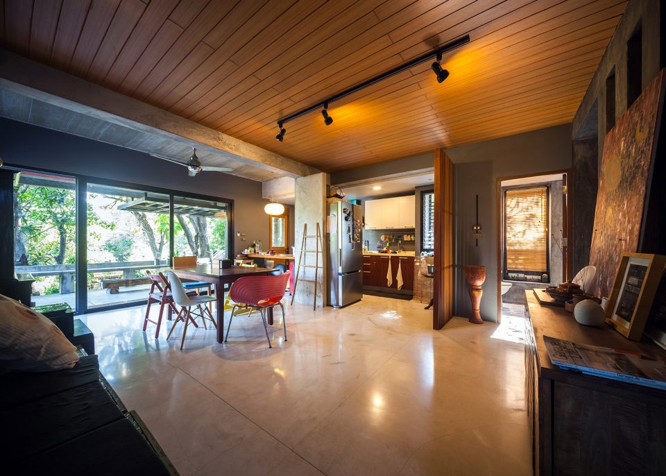 Mango Tree House by Volume Matrix Studio
