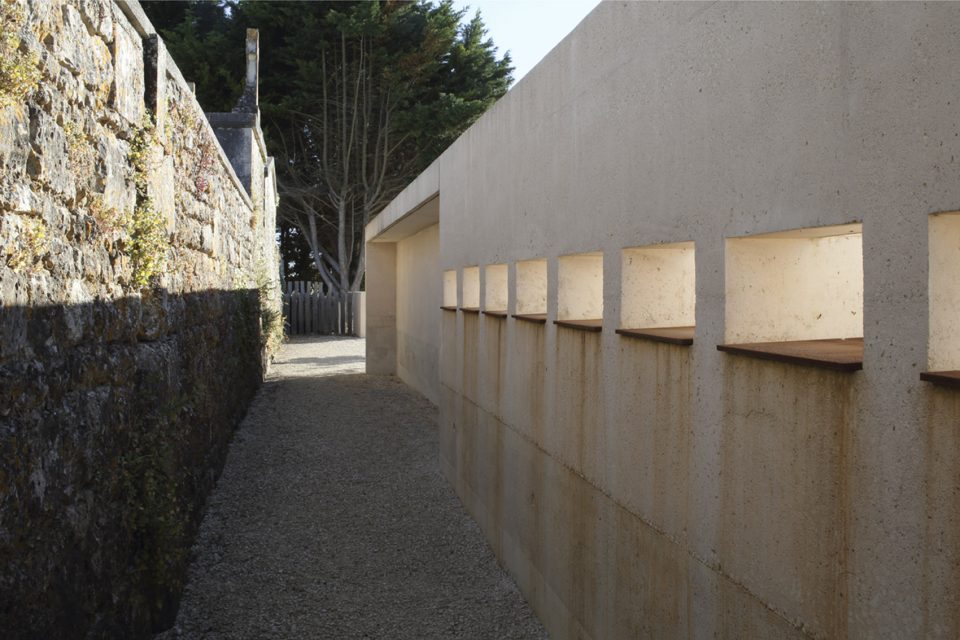 The Sablonceaux cemetery extension SABLONCEAUX FRANCE by A6A