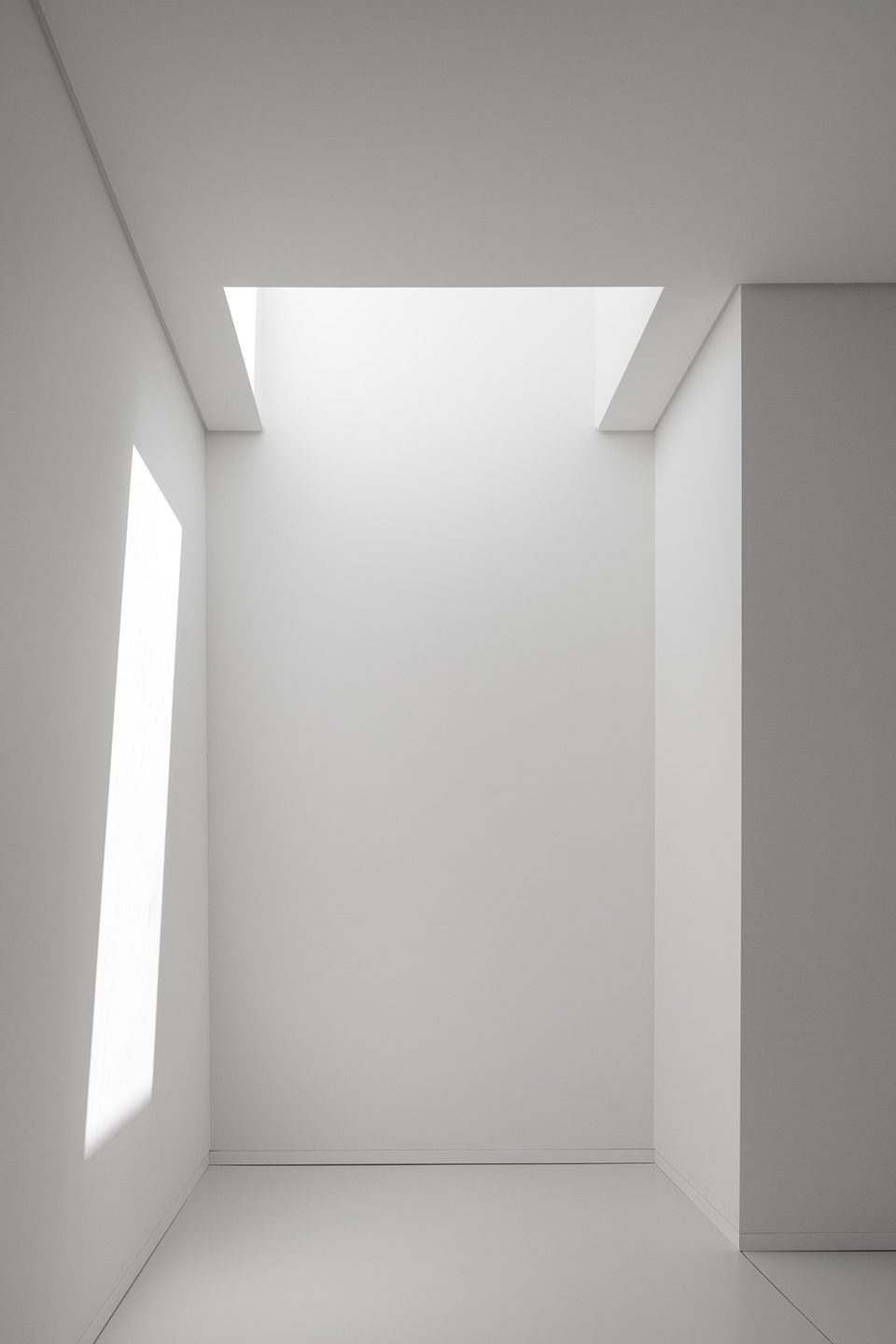 Brunhais House by Rui Vieira Oliveira Arquitecto