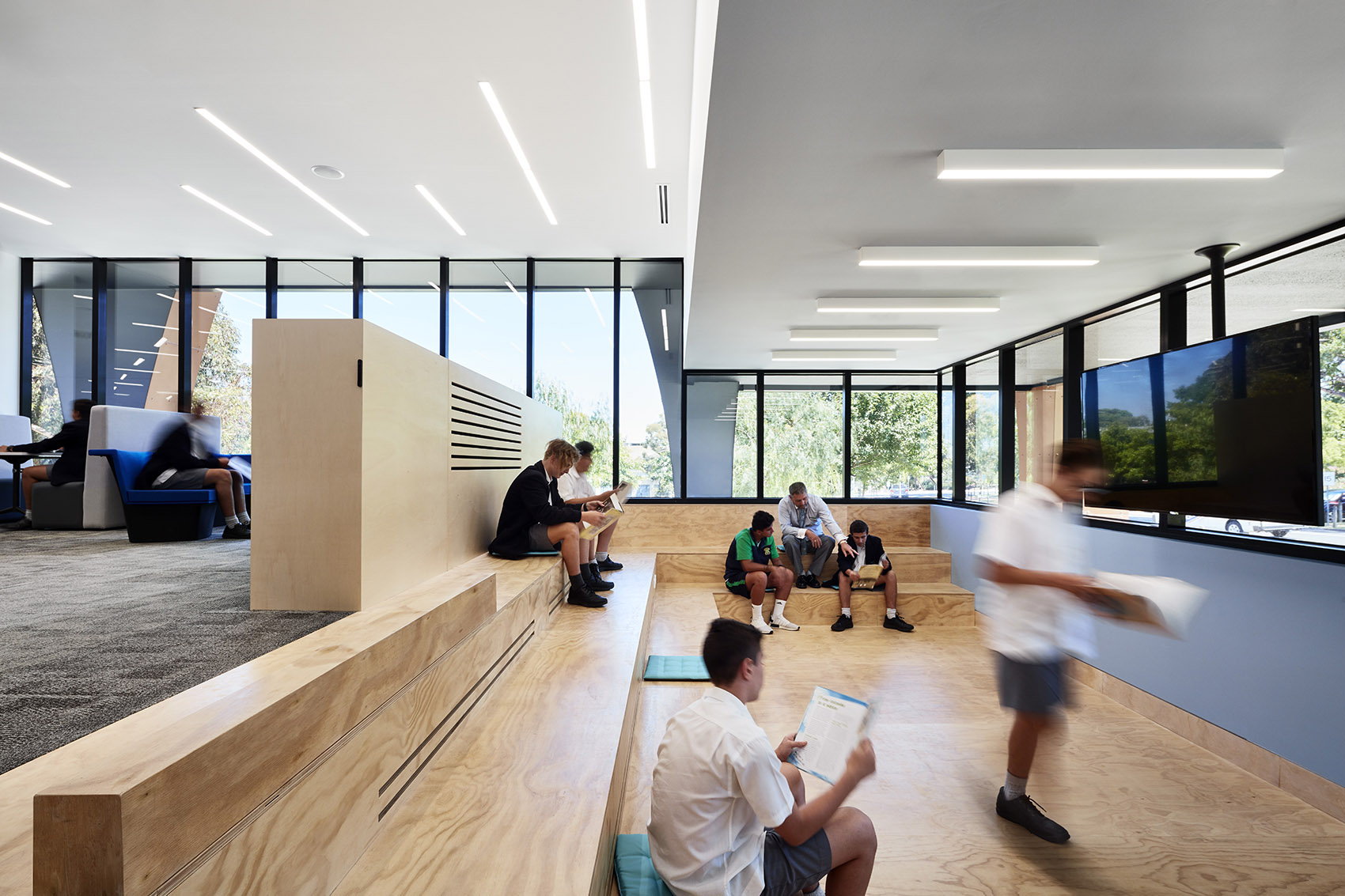 Parade College Nash Learning Centre, Australia by CHT Architects 谷德设计网