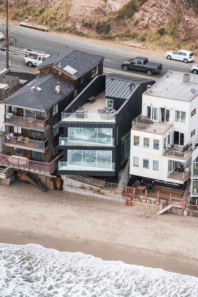 House Noir Malibu United States by Lorcan OHerlihy Architects