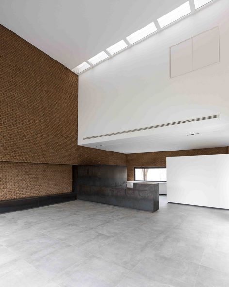 Safadasht Dual by NextOffice–Alireza Taghaboni