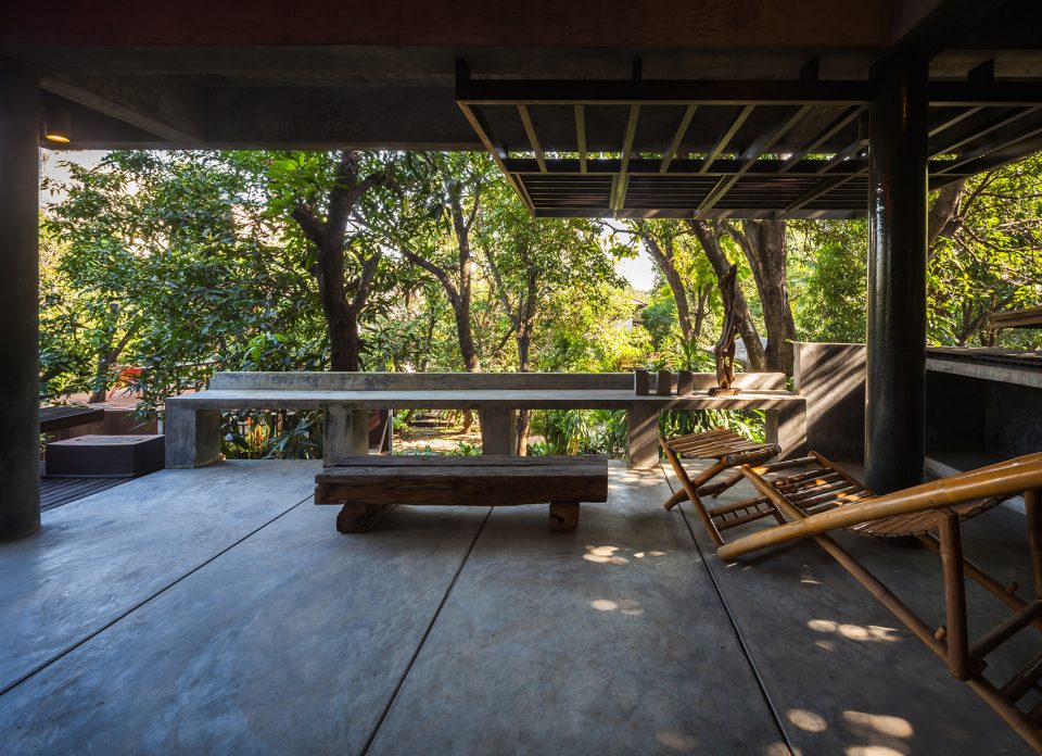 Mango Tree House by Volume Matrix Studio