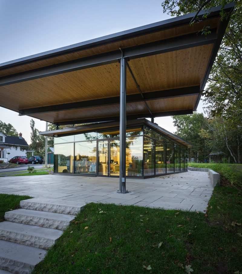 Seigneurie des Aulnaies Landscape Pavilion by Anne Carrier architecture