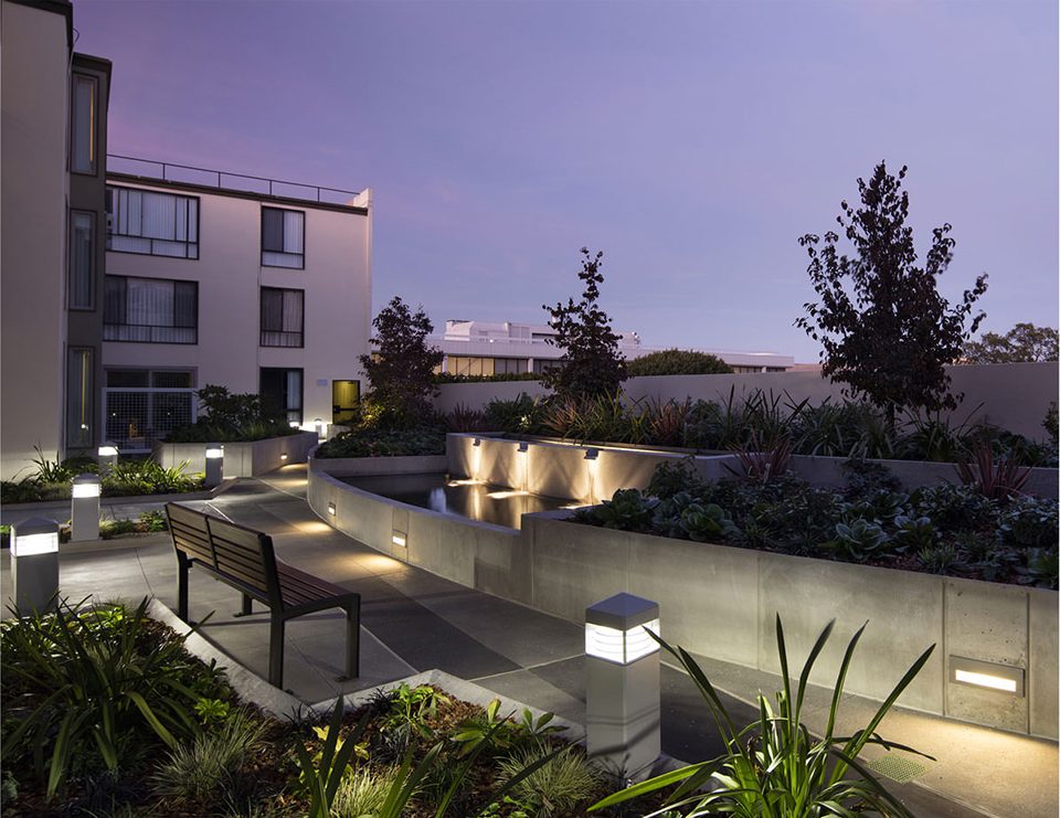 2017 ASLA RESIDENTIAL DESIGN HONOR AWARD Northpoint Apartments by JETT Landscape Architecture Design