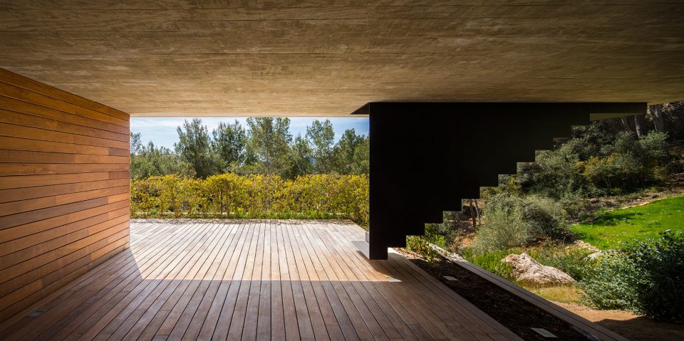 Villa Boscana by OLARQ Osvaldo Luppi Architects