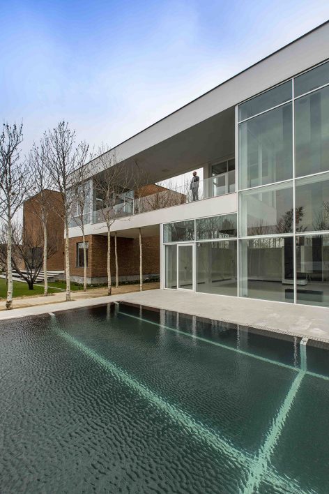 Safadasht Dual by NextOffice–Alireza Taghaboni