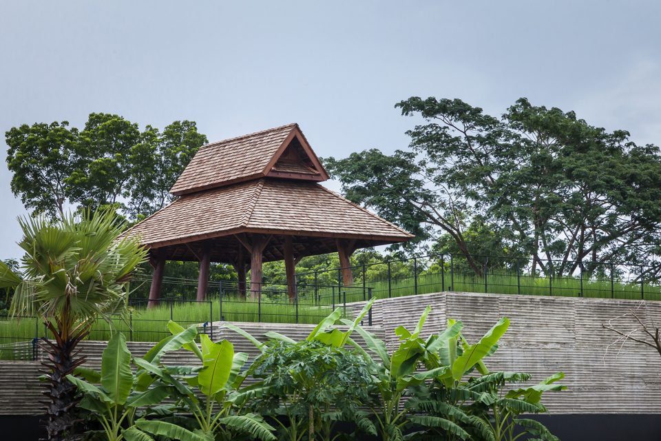 asa lanna center by somdoon architects