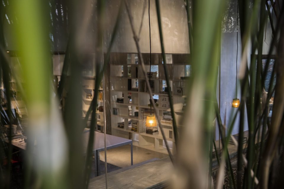 Make a difference office design by 1305 STUDIO